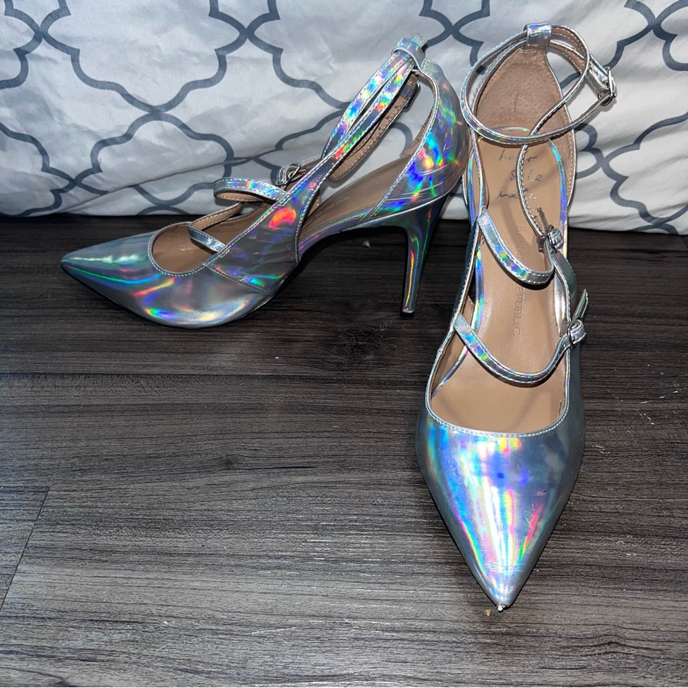 Banana Republic Metallic Rainbow Strappy Pumps